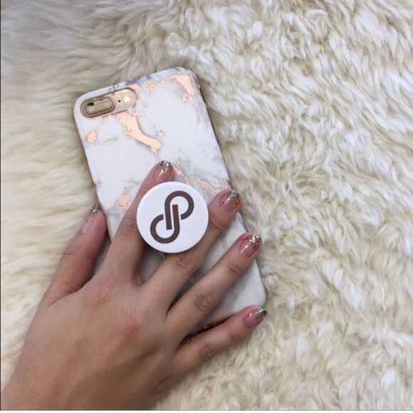 Poshmark PopSocket - Picture 3 of 7